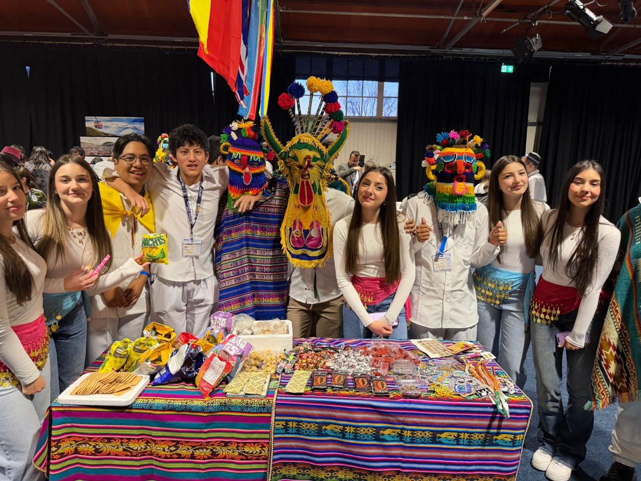 Delegación de estudiantes YIC